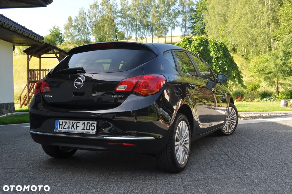 Opel Astra 1.4 Turbo Cosmo - 9