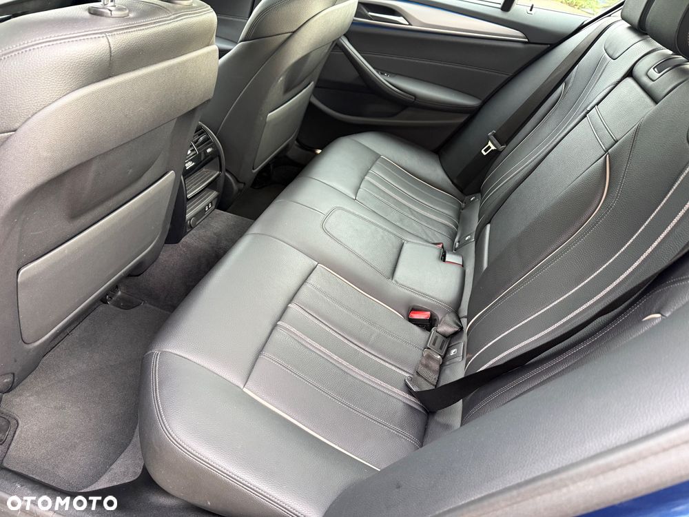 BMW Seria 5 530e M Sport sport - 41