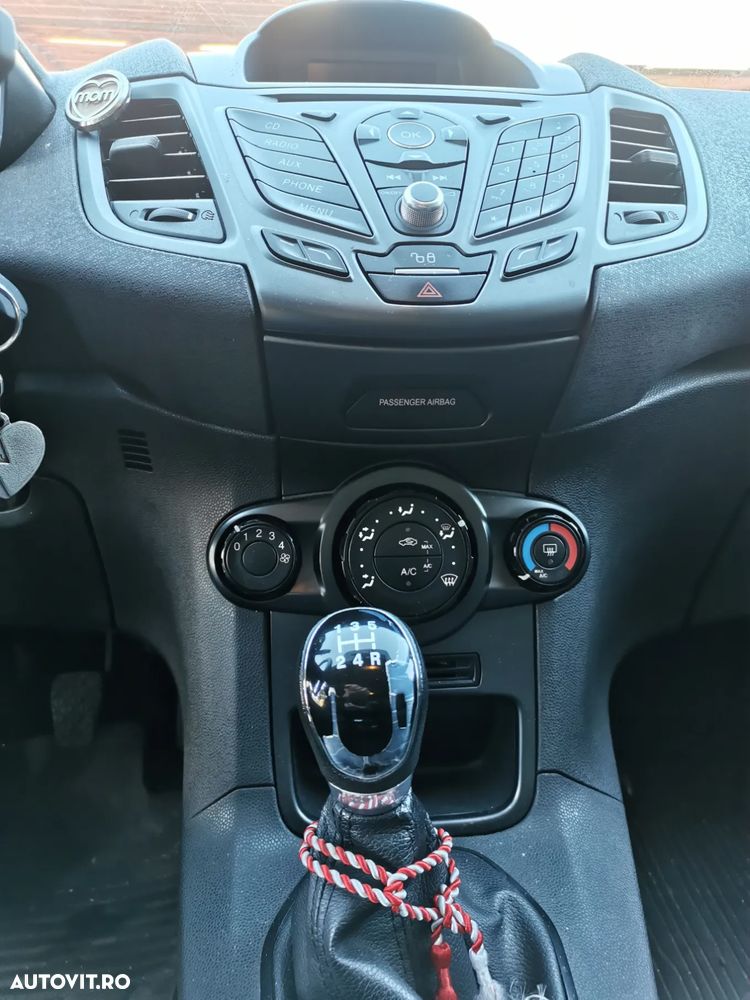 Ford Fiesta 1.5 TDCi Active II - 9