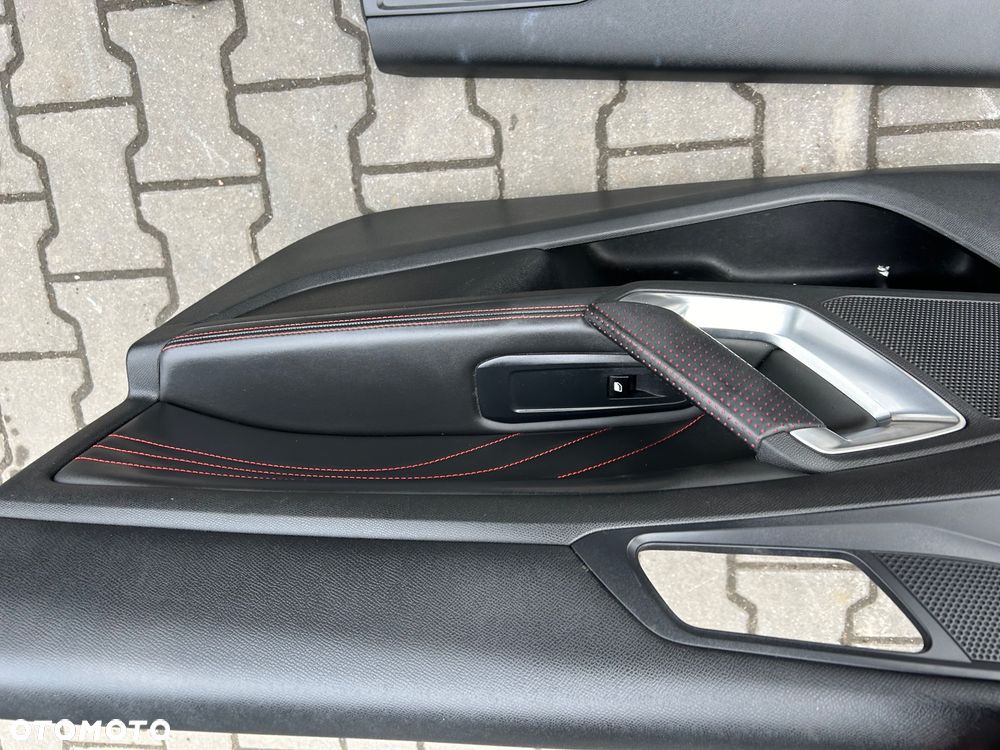 Peugeot 308 T9 Gt line boczek tapicerka drzwi hatchback czerwona nić - 6