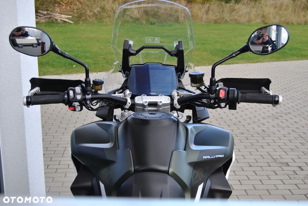 Triumph Tiger - 7