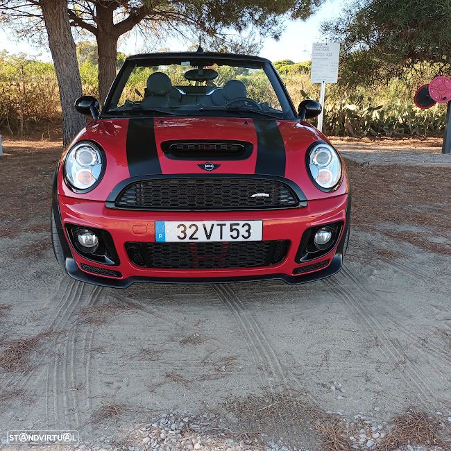 MINI Cabrio John Cooper Works - 5