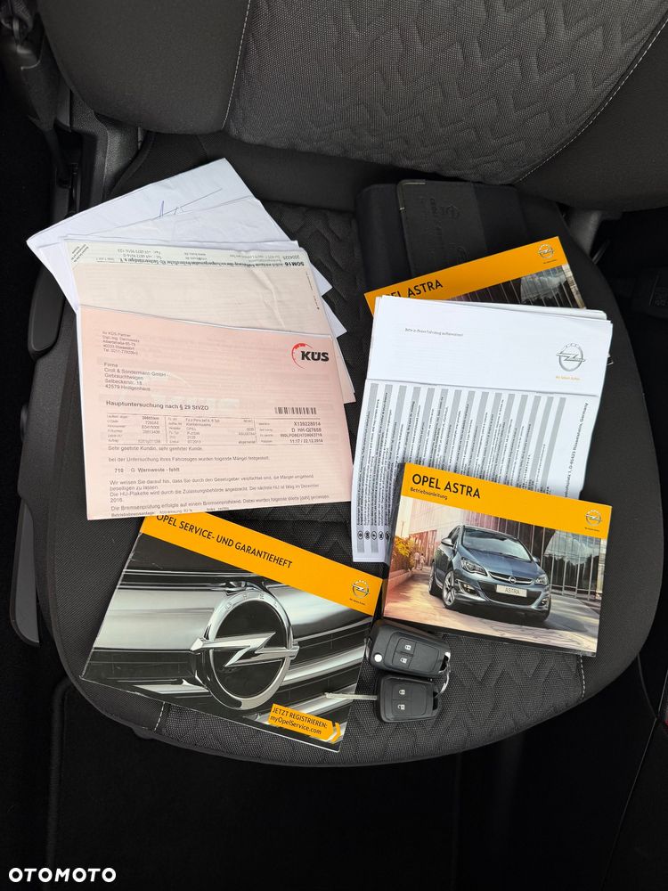 Opel Astra - 32