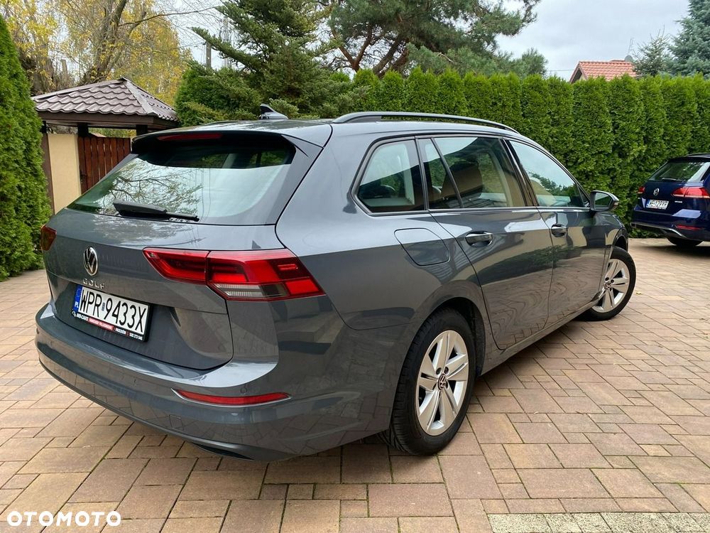Volkswagen Golf 1.5 TSI Life - 11