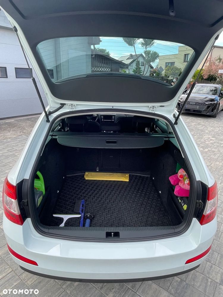 Skoda Octavia 1.8 TSI Elegance DSG - 9