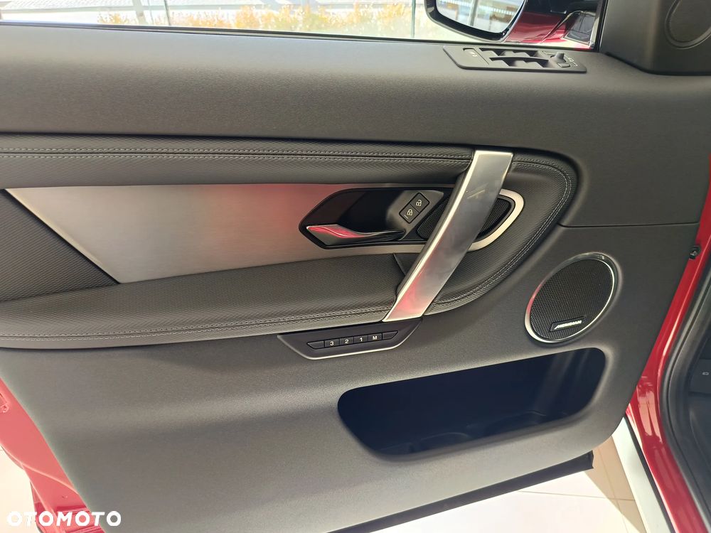 Land Rover Discovery Sport - 33