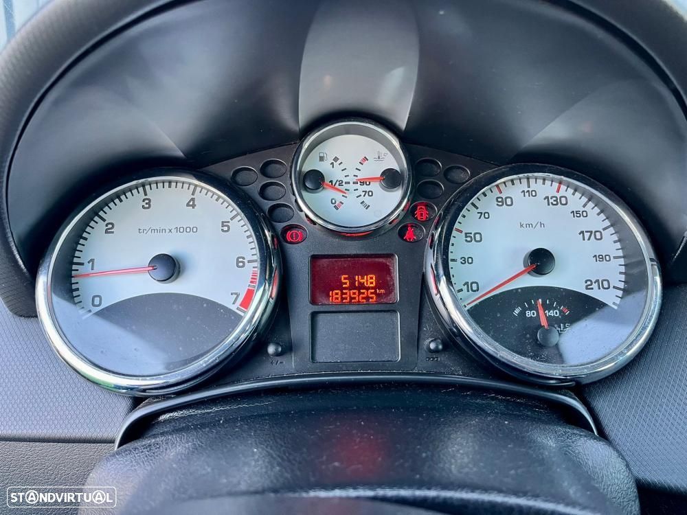 Peugeot 207 - 9