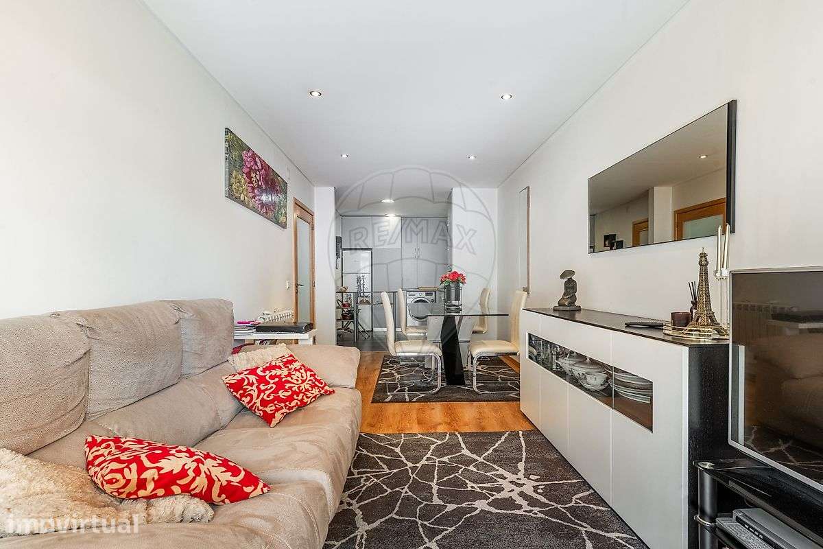 Apartamento T1 para venda - Grande imagem: 2/22