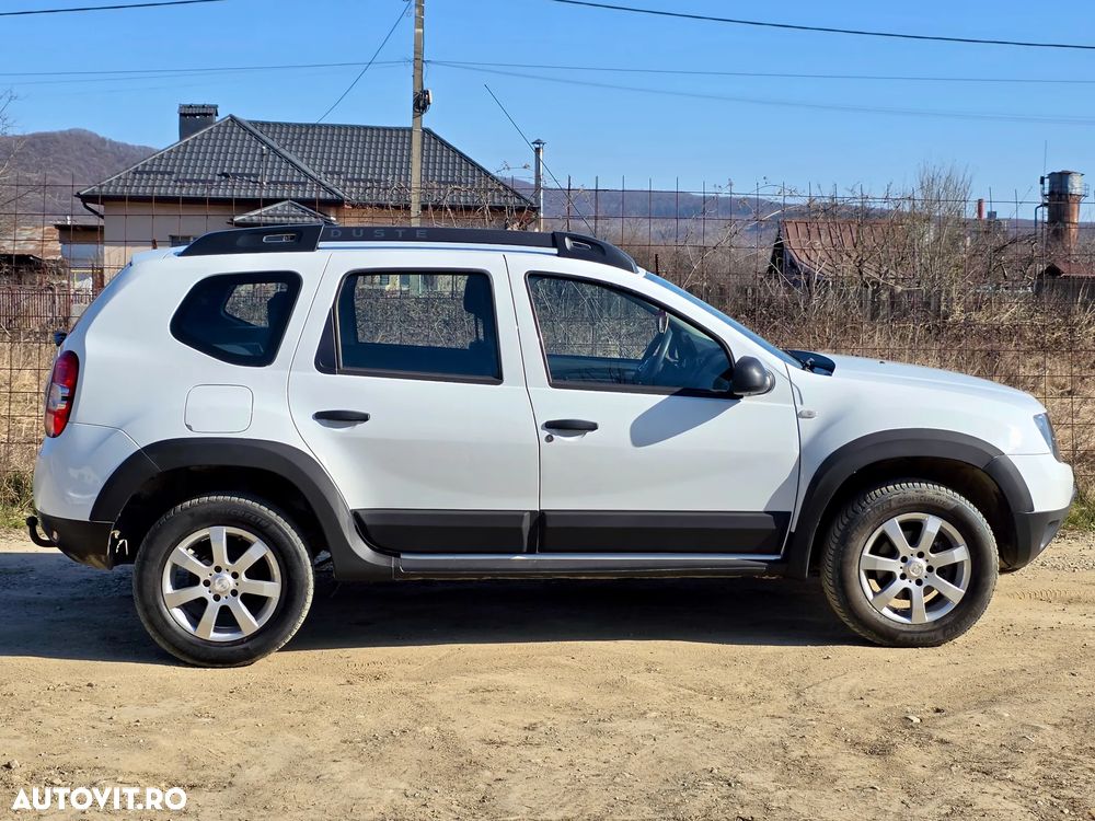 Dacia Duster 1.5 dCi 4x4 Prestige - 8