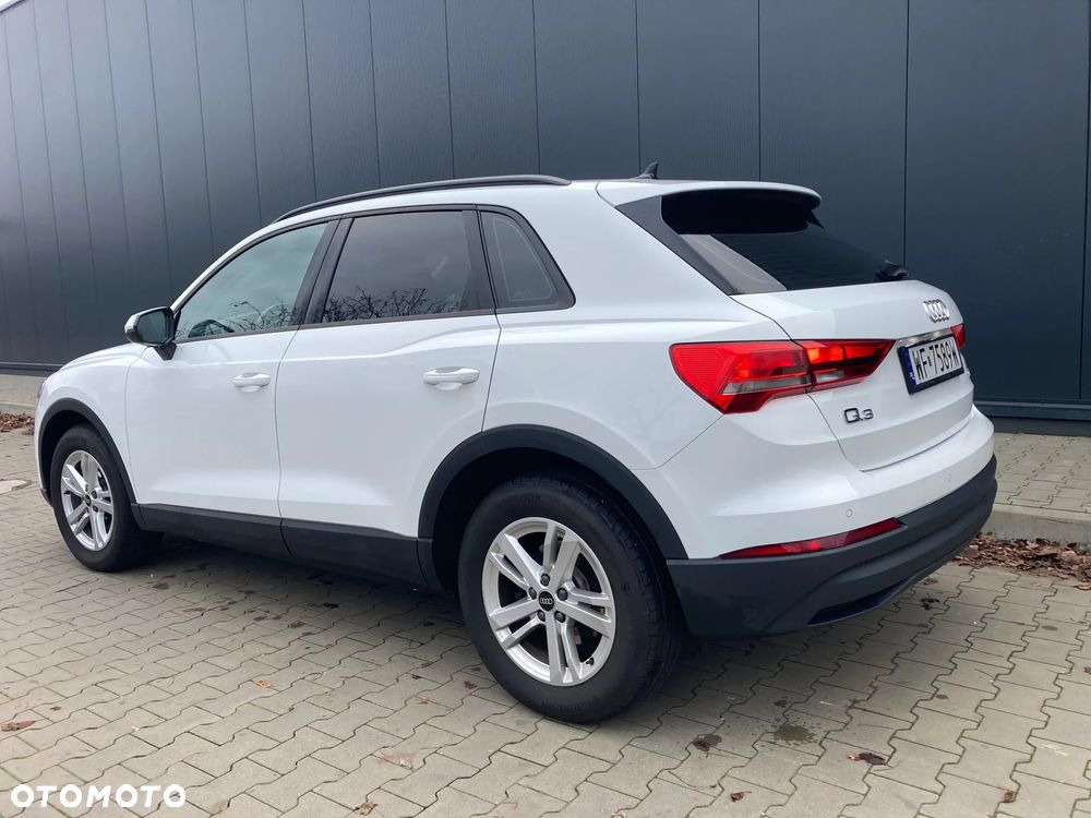 Audi Q3 35 TFSI S tronic - 5