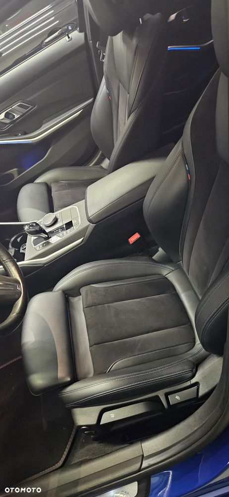 BMW Seria 3 320d Touring xDrive Edition M Sport Shadow - 8