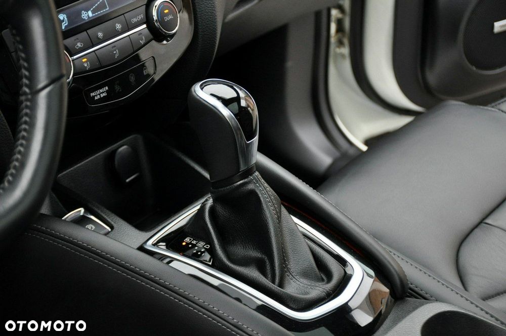 Nissan Qashqai - 35