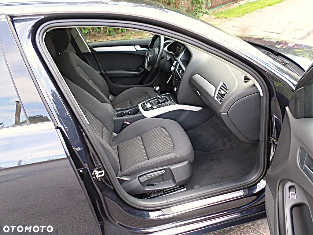 Audi A4 Avant 2.0 TDI DPF clean diesel S line Sportpaket - 20