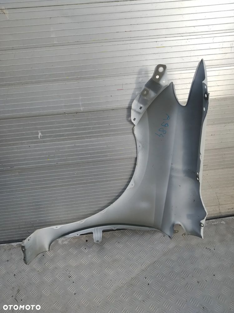 A886/A984/F953 TOYOTA AURIS 2012 II BŁOTNIK PRAWY - 4