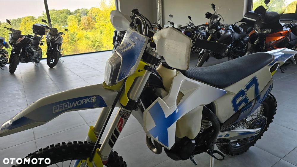 Husqvarna FE - 3