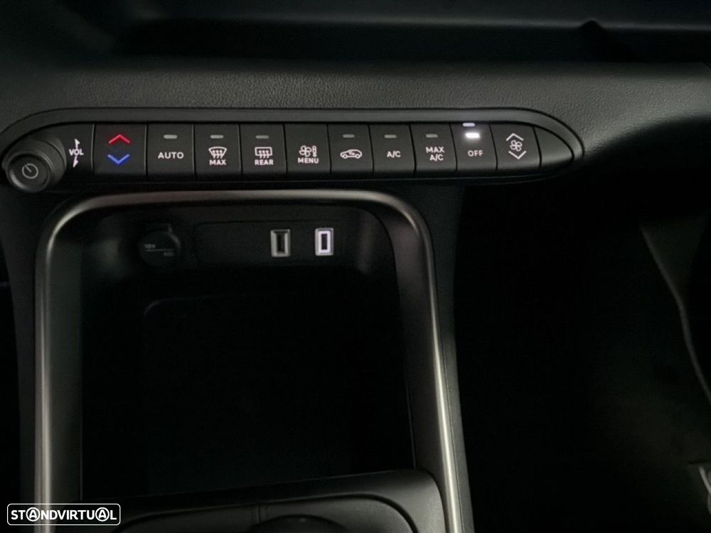 Jeep Avenger 1.2 GSE T3 Altitude - 6