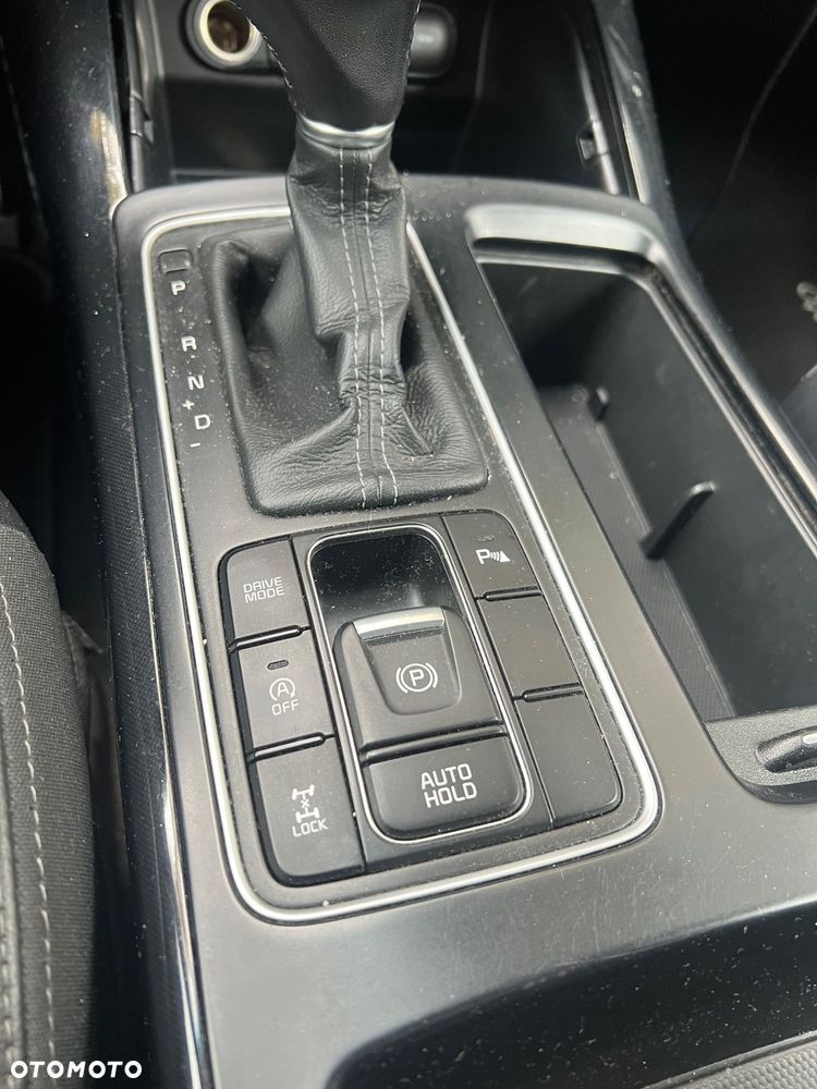 Kia Sorento 2.0 CRDI Business Line Plus - 17