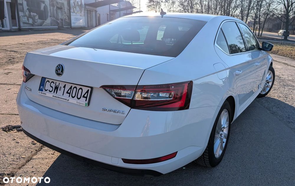 Skoda Superb 1.8 TSI Style - 10
