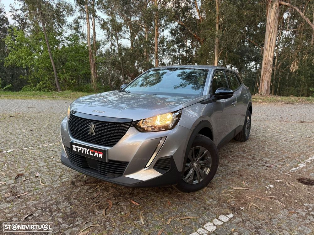 Peugeot 2008 1.2 PureTech Active EAT8 - 6