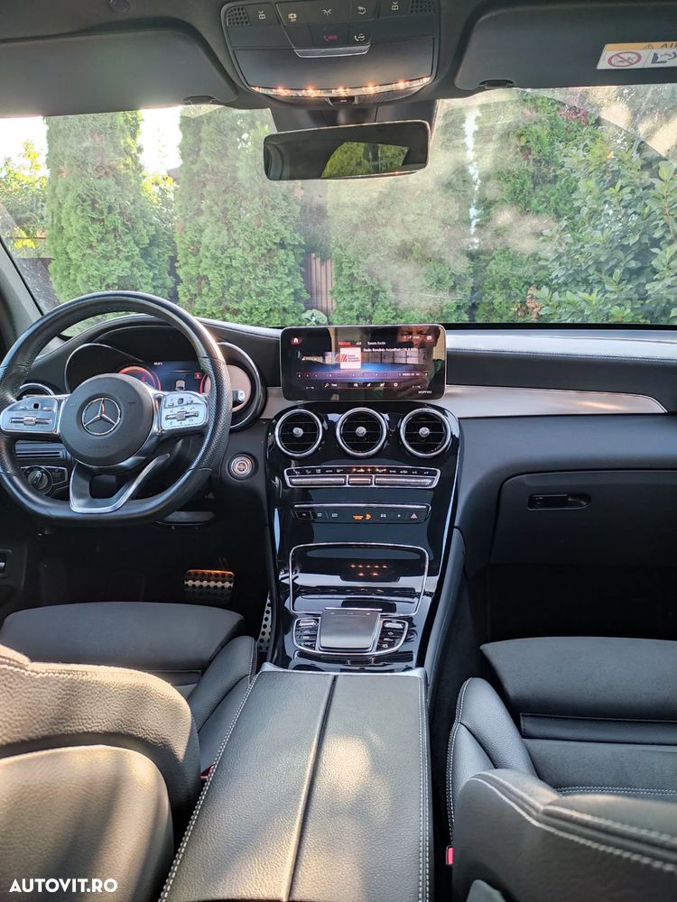 Mercedes-Benz GLC 220 d 4MATIC - 11