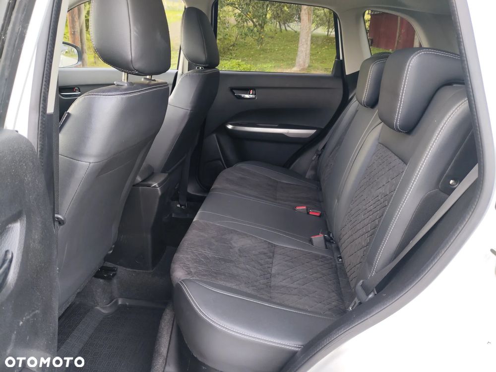 Suzuki Vitara - 12