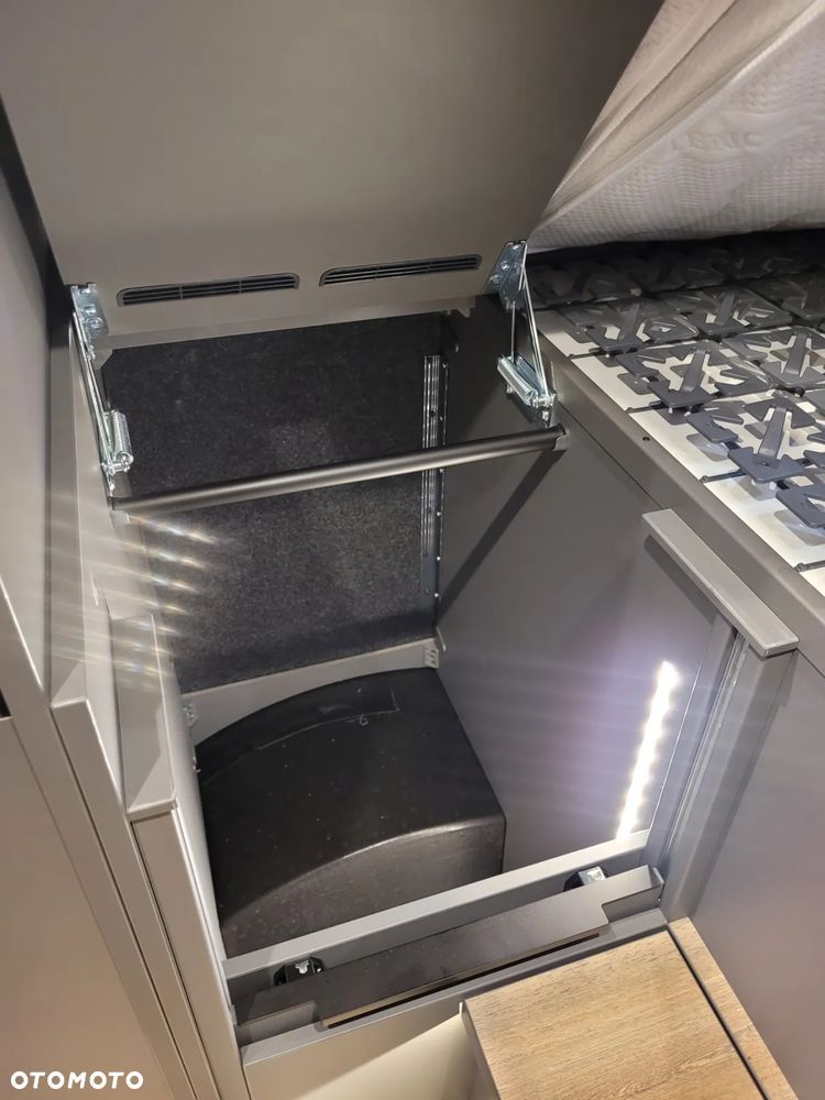 Niesmann-Bischoff iSmove 6.9 E - 12