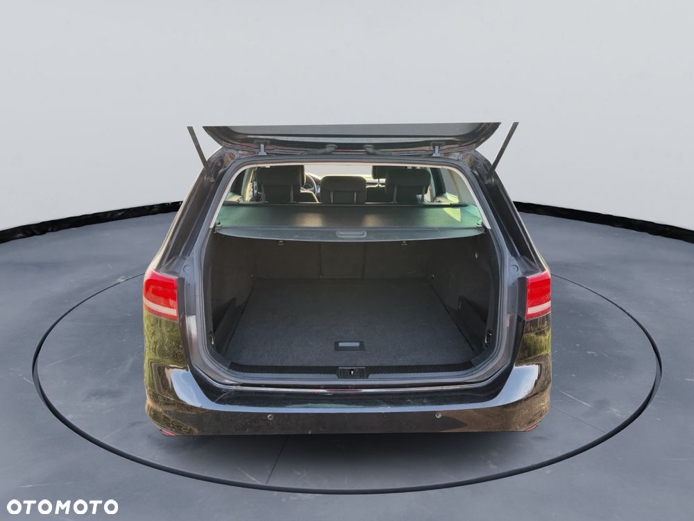 Volkswagen Passat 1.4 TSI BMT ACT Comfortline - 11
