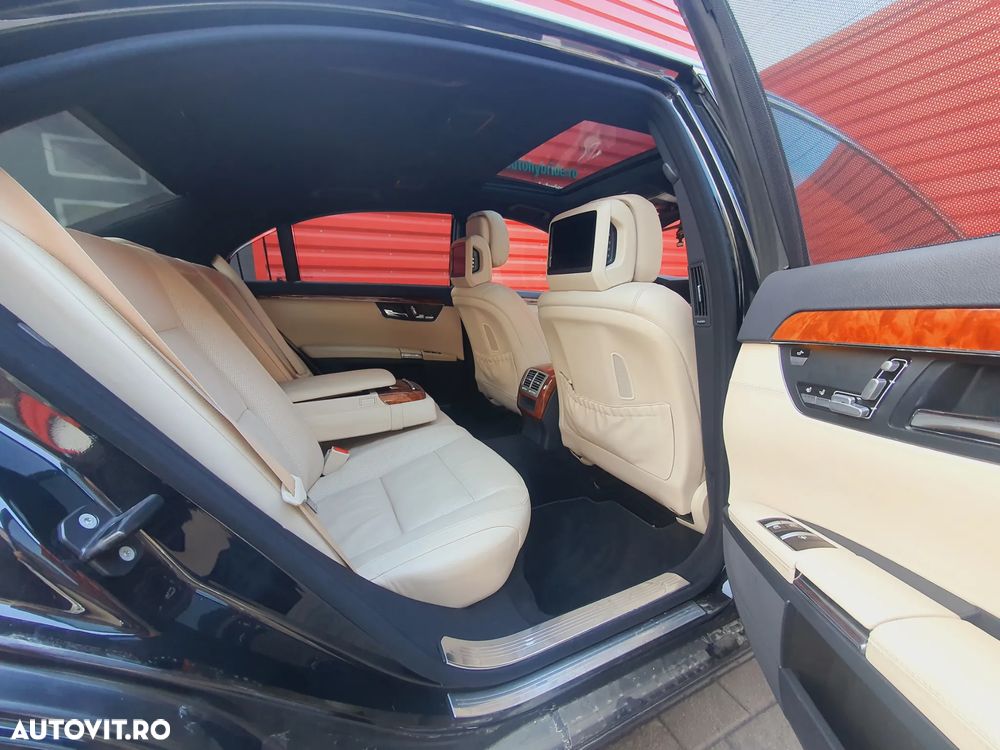 Mercedes-Benz S - 38