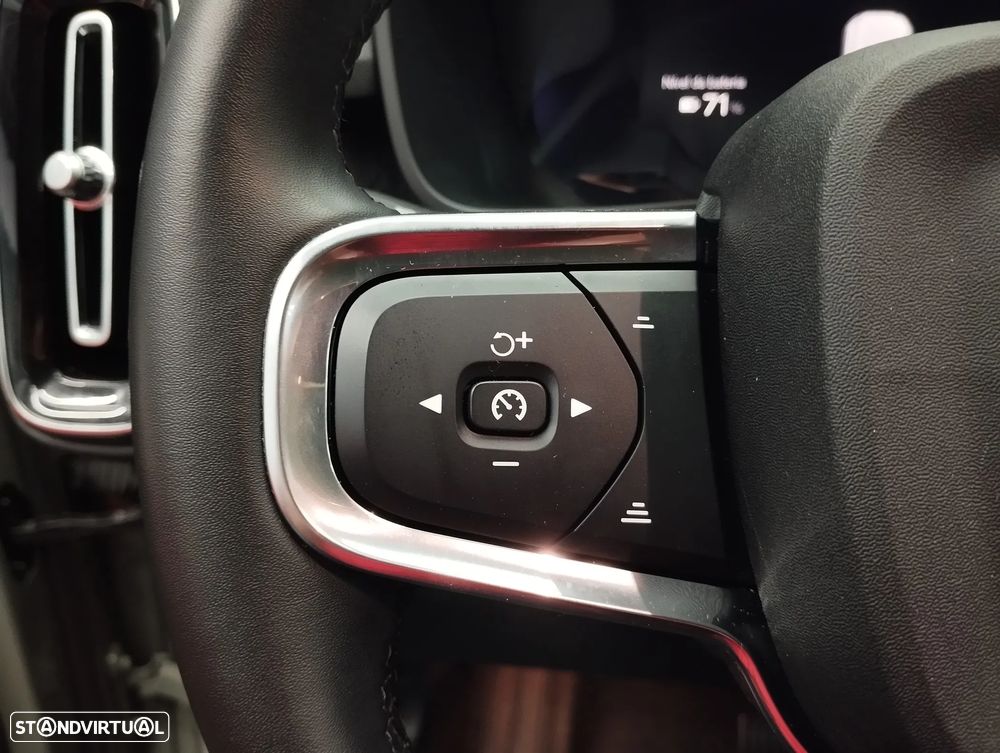 Volvo EX40 70 kWh Single Motor Core - 21