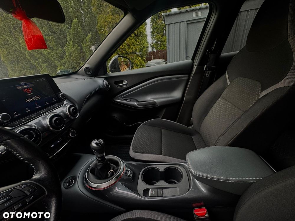 Nissan Juke 1.0 DIG-T N-Connecta - 8
