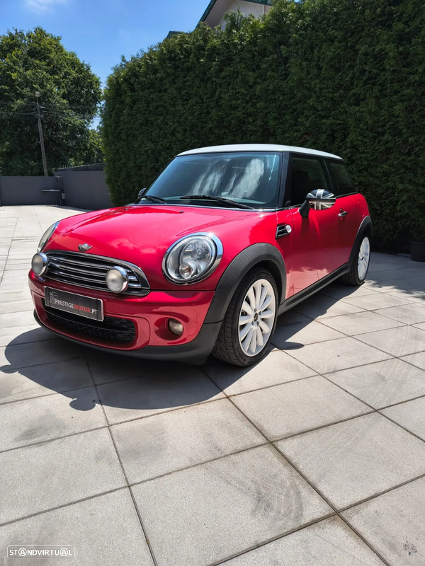 MINI 3 Portas One D