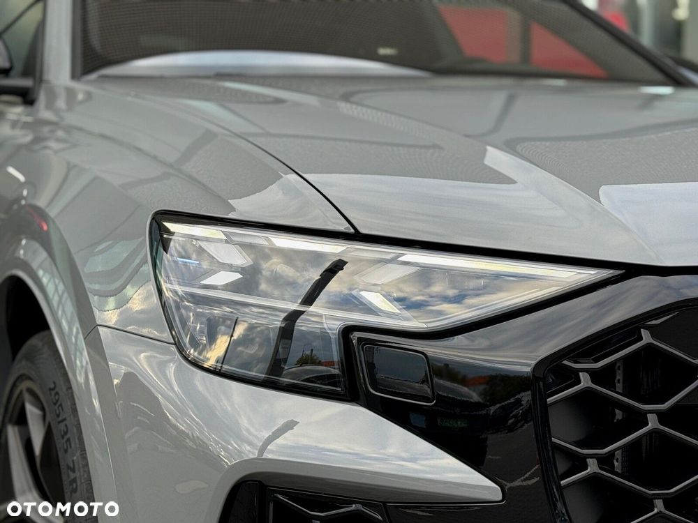 Audi RS Q8 - 16