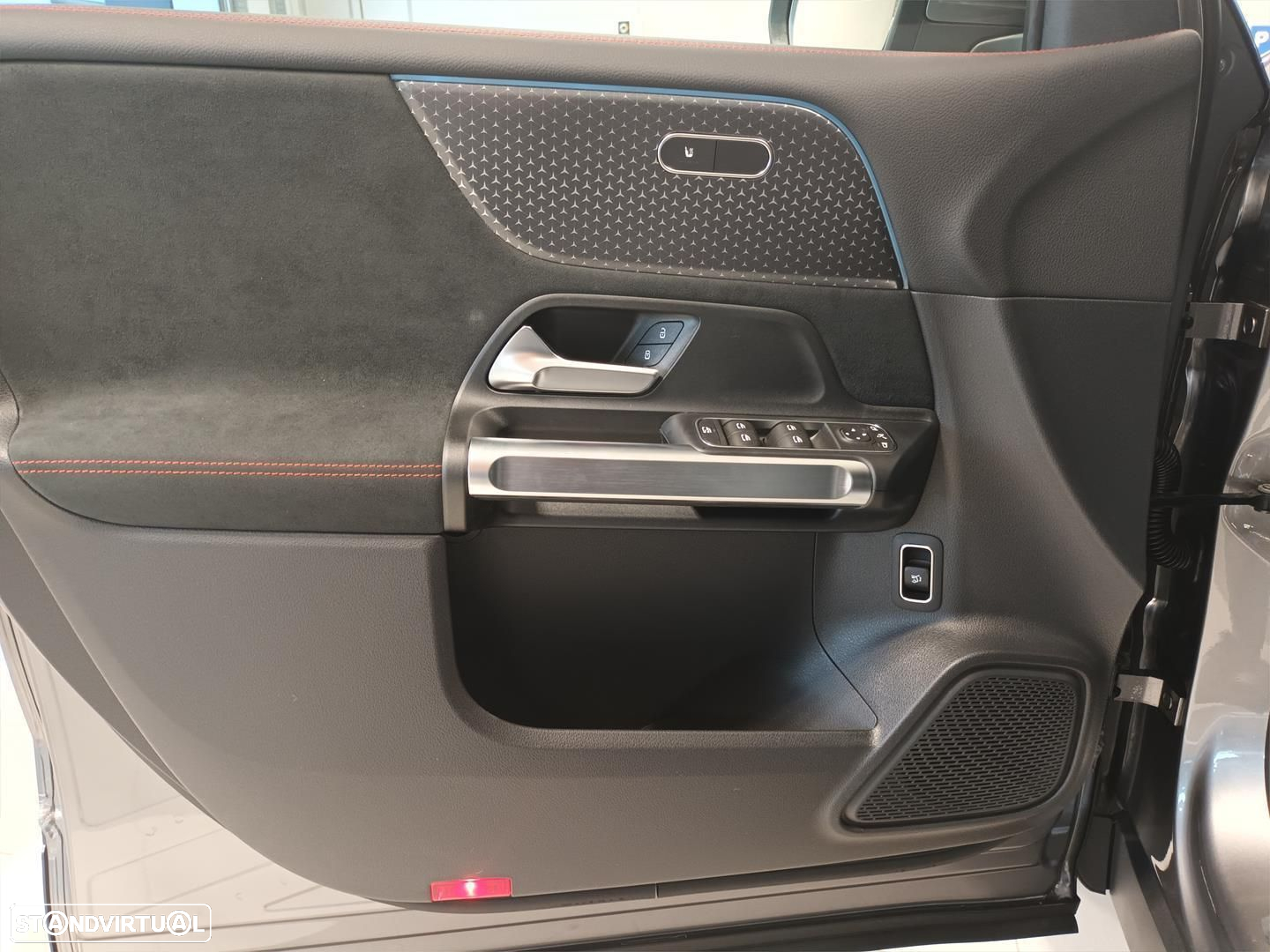 Mercedes-Benz EQB 250+ Edition - 8