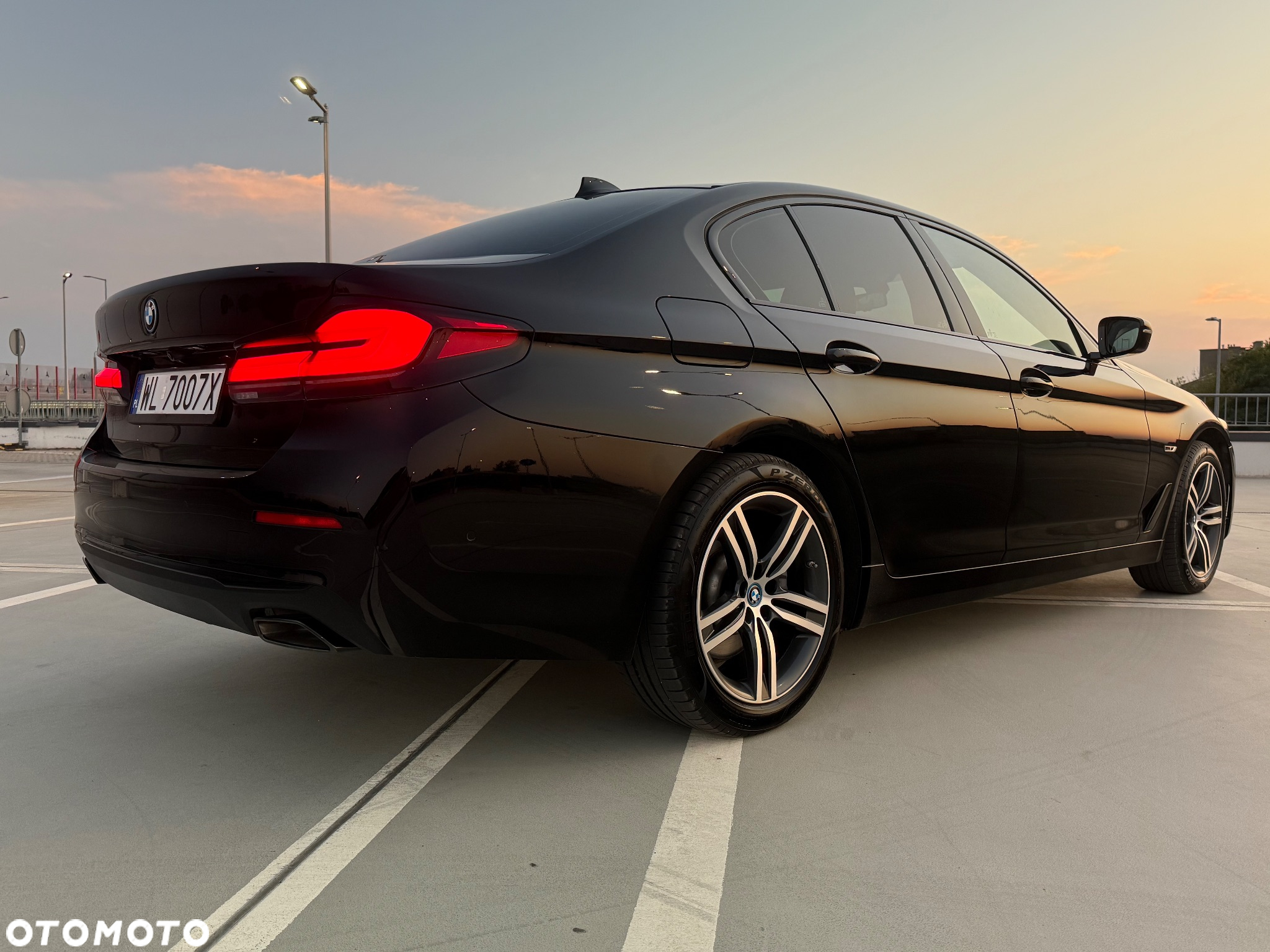 BMW Seria 5 530e xDrive - 12