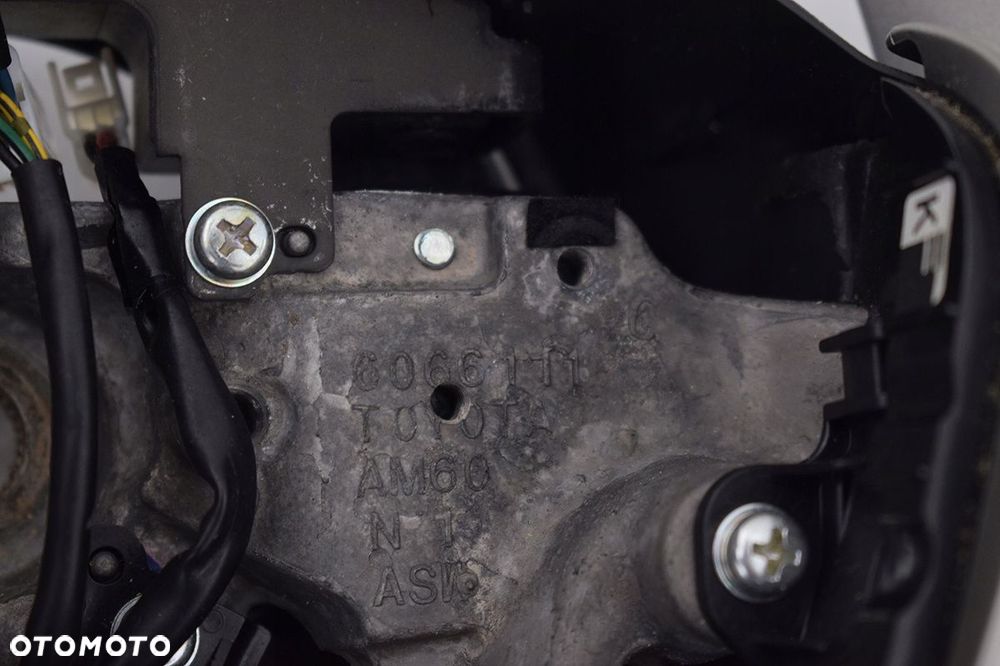 kierownica * wielofunkcyjna toyota auris i e15 lift - 6
