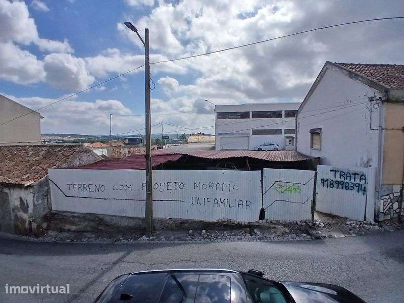Terreno para construção de moradia  dentro de Alenquer - Grande imagem: 3/4