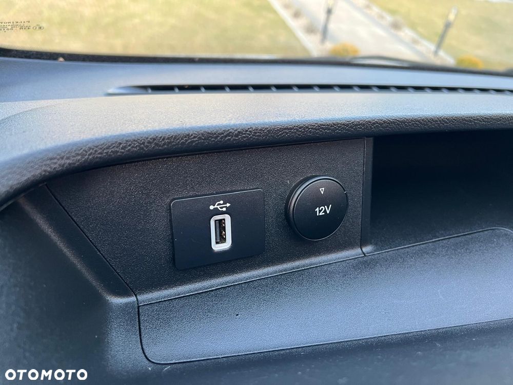 Ford Transit Custom - 13