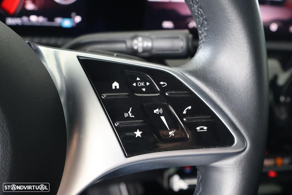 Mercedes-Benz A 250 e - 18