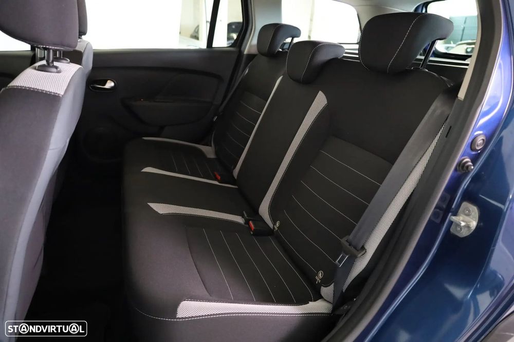 Dacia Logan MCV 0.9 TCe Stepway - 24