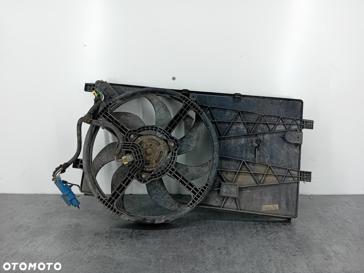 WENTYLATOR CHŁODNICY FIAT FIORINO IV 51.854.570  51.805.807  51.780.703 1.3 - 5