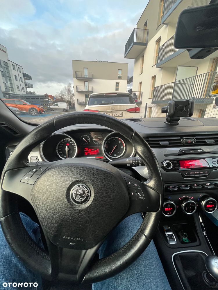 Alfa Romeo Giulietta 2.0 JTDM Distinctive - 15