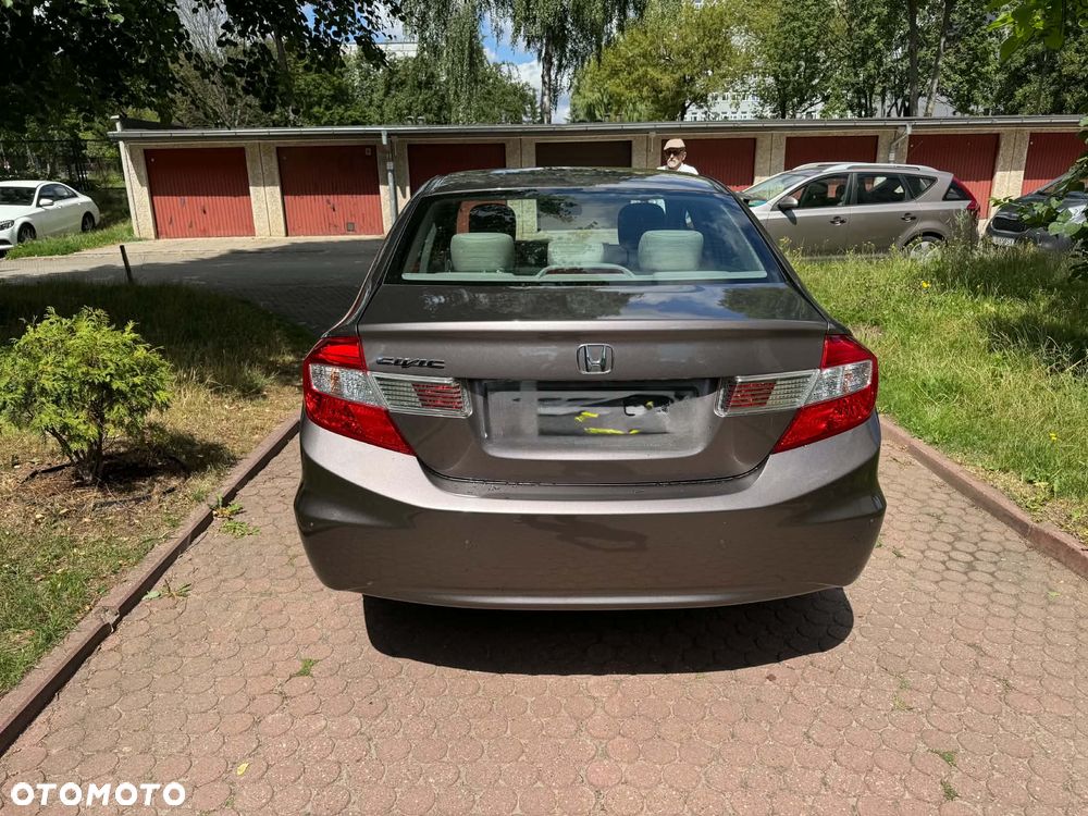 Honda Civic 1.8 Comfort EU6 - 4