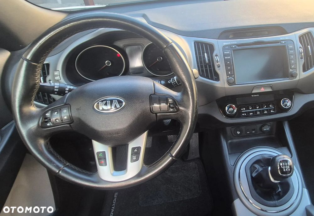 Kia Sportage 1.6 GDI Business Line L 2WD - 12