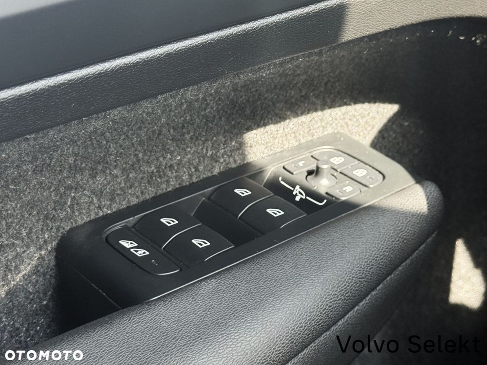 Volvo XC 40 - 34