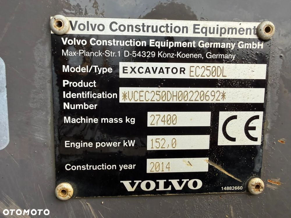 Volvo EC250DL - 22