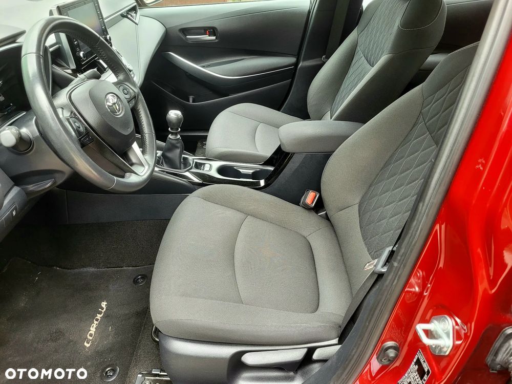 Toyota Corolla 1.6 Comfort - 23