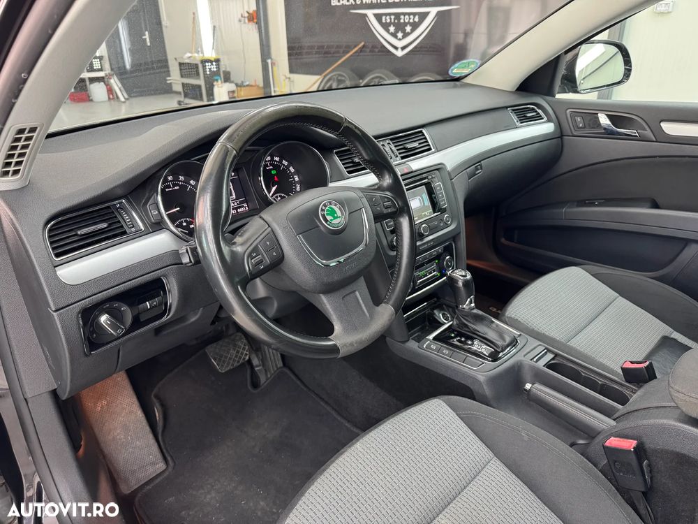 Skoda Superb 2.0 TDI Green tec DSG Exclusive - 16