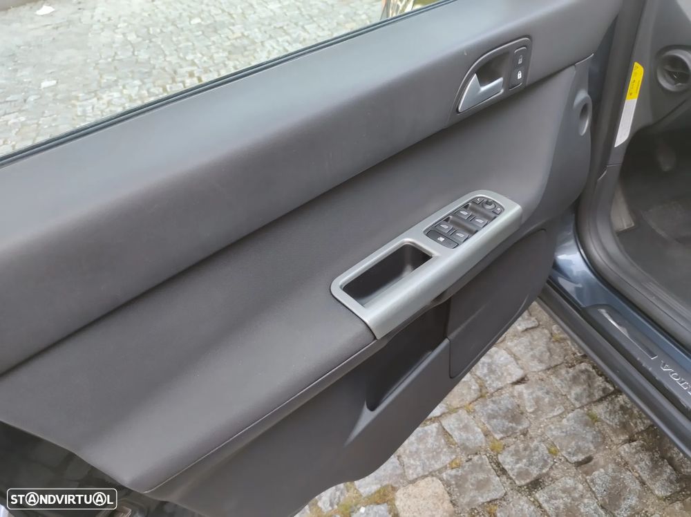 Volvo V50 1.6 D Nível 2 - 13