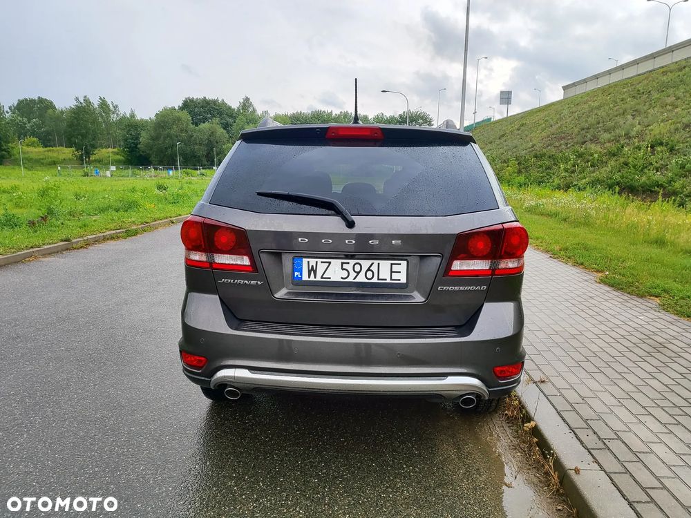 Dodge Journey - 10