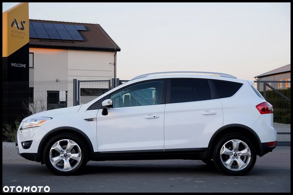 Ford Kuga 2.0 TDCi 4x4 Titanium - 24